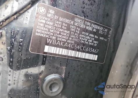 2012 BMW 740 I из США, поврежденный, VIN WBAKA4C54CC613467